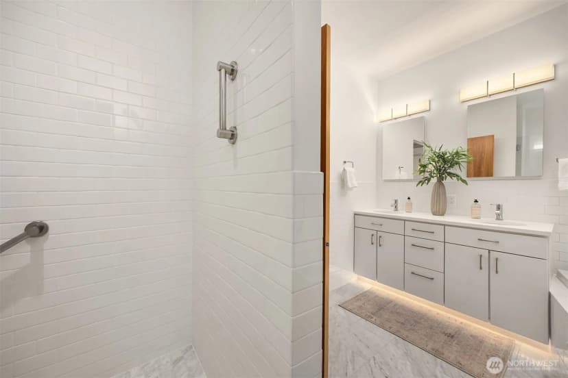 Property photo for 10959 Falk Road Ne, Bainbridge Island photo 27