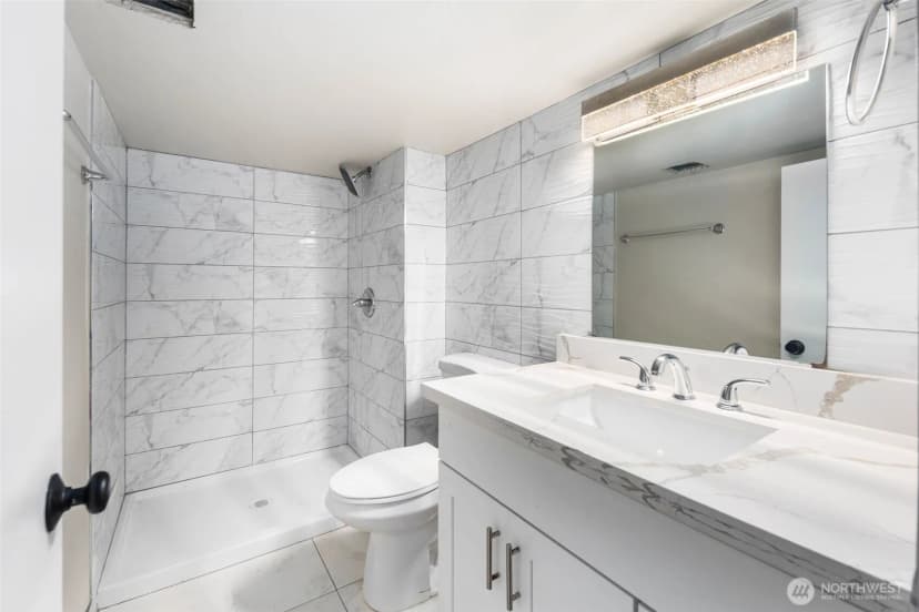Property photo for 815 S Rose Street #a, Seattle photo 28