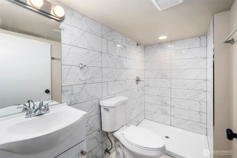 Property photo for 815 S Rose Street #a, Seattle photo 26