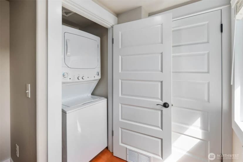 Property photo for 815 S Rose Street #a, Seattle photo 12
