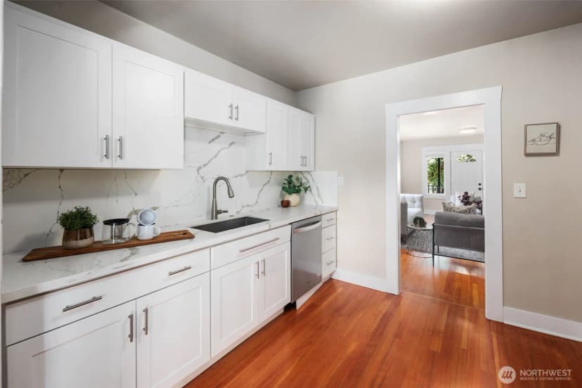 Property photo for 815 S Rose Street #a, Seattle photo 6