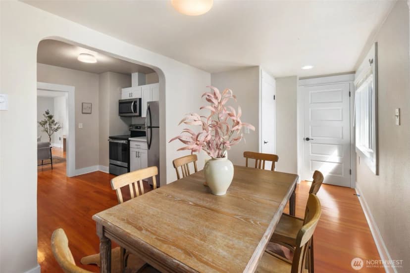 Property photo for 815 S Rose Street #a, Seattle photo 11