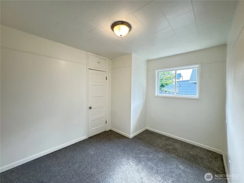 Property photo for 566 18th Avenue, Longview photo 8