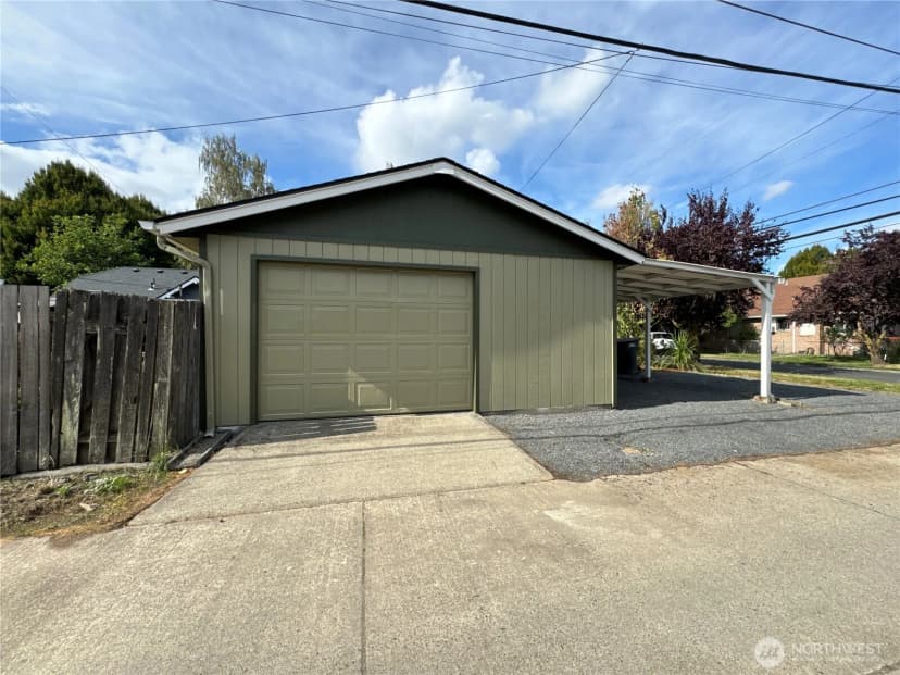 Property photo for 566 18th Avenue, Longview photo 17