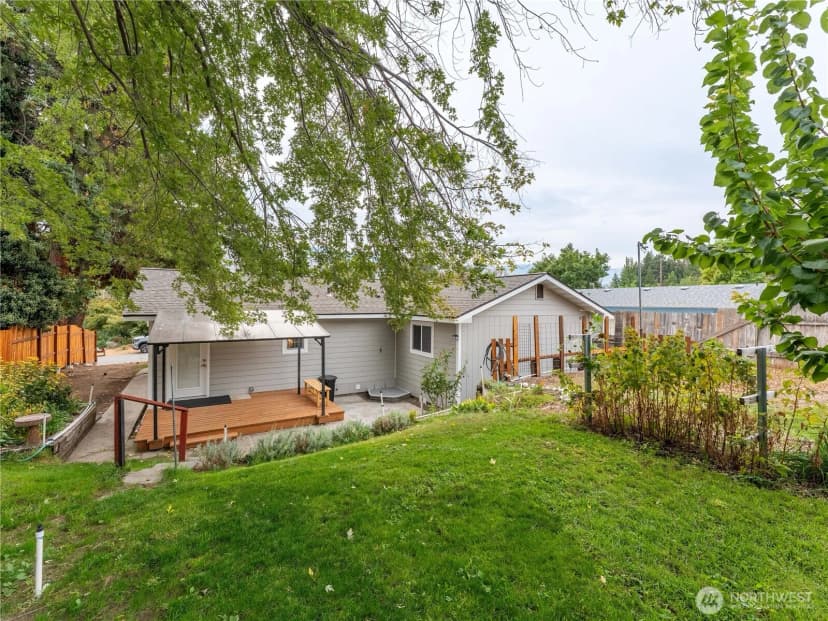 Property photo for 2370 Albin Drive, Entiat photo 33