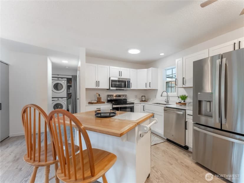 Property photo for 2370 Albin Drive, Entiat photo 9