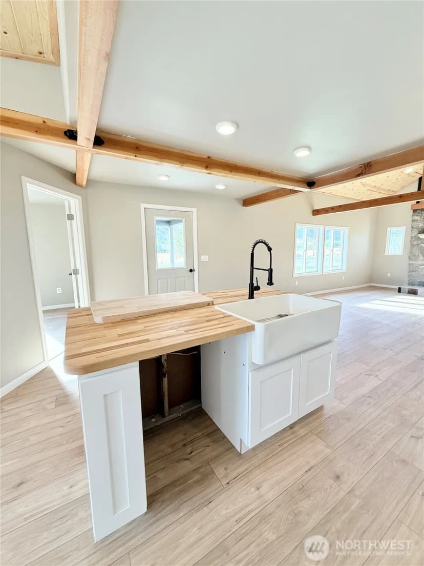 Property photo for 1719 Old Hwy 97, Okanogan photo 9