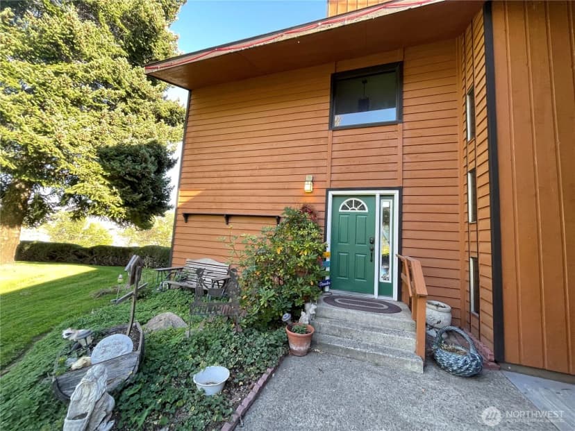 Property photo for 14 Hahn Road, Omak photo 19