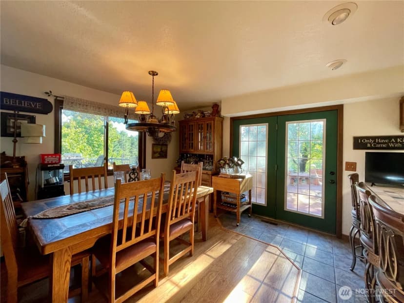 Property photo for 14 Hahn Road, Omak photo 13
