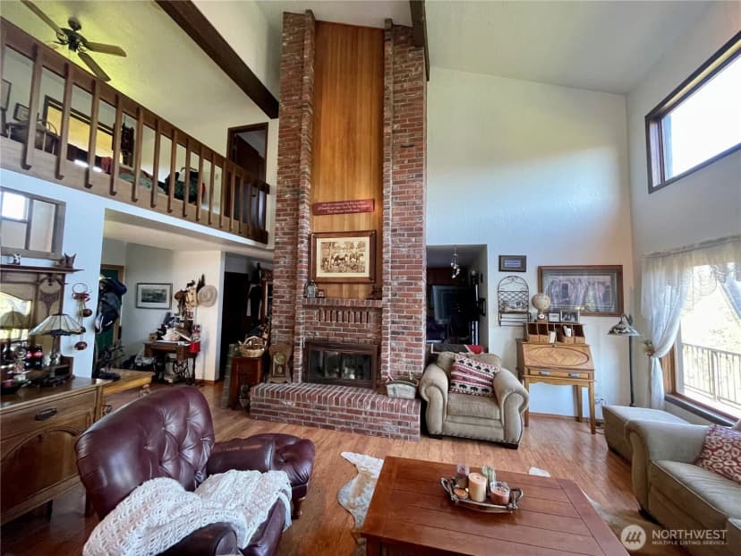 Property photo for 14 Hahn Road, Omak photo 4