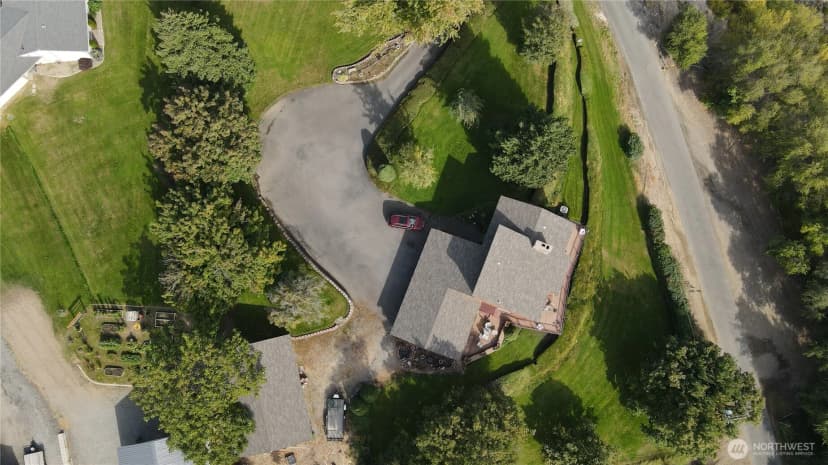 Property photo for 14 Hahn Road, Omak photo 33