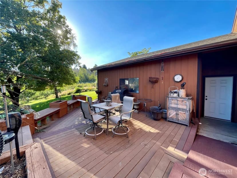 Property photo for 14 Hahn Road, Omak photo 16