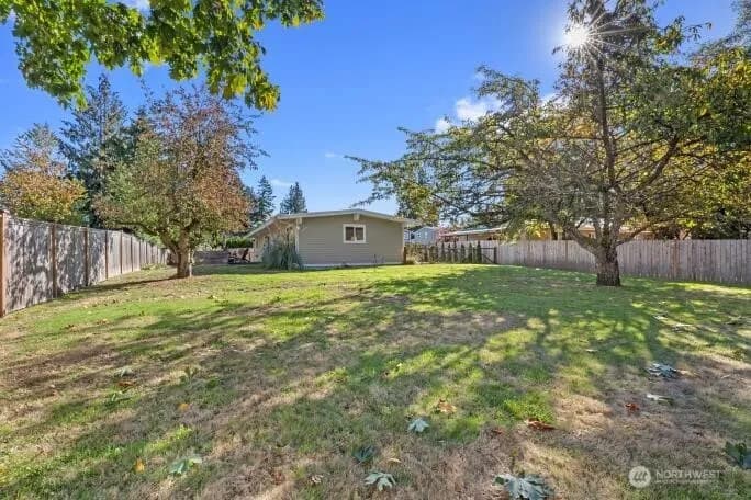 Property photo for 21904 88th Place W, Edmonds photo 36