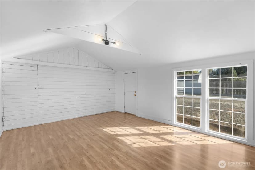 Property photo for 405 W Illinois Avenue, Ellensburg photo 33