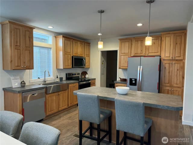 Property photo for 881 N Iris Avenue, Sequim photo 4