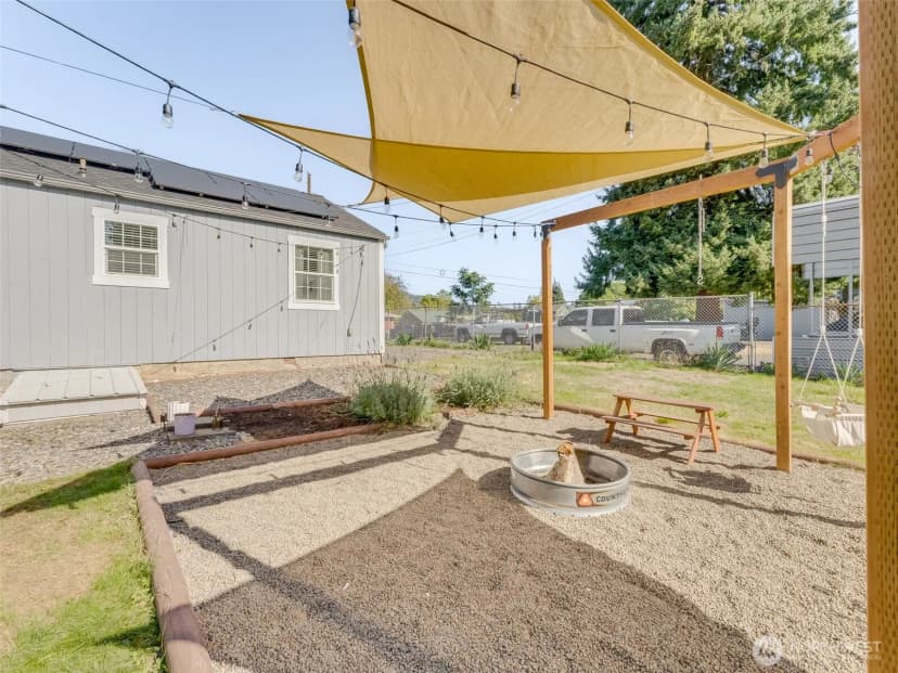 Property photo for 780 G Street, Washougal photo 24