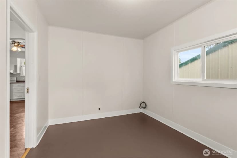 Property photo for 720 Washington Avenue, Raymond photo 10