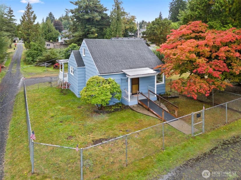 Property photo for 720 Washington Avenue, Raymond photo 28