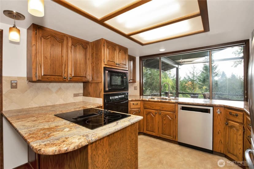 Property photo for 4632 Bush Mountain Drive Sw, Tumwater photo 12