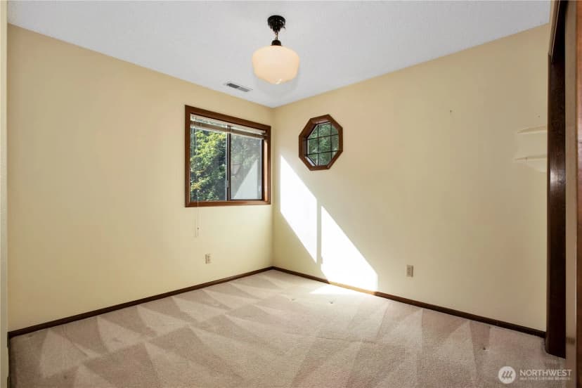 Property photo for 4632 Bush Mountain Drive Sw, Tumwater photo 25