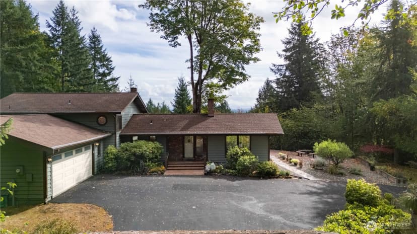 Property photo for 4632 Bush Mountain Drive Sw, Tumwater photo 2