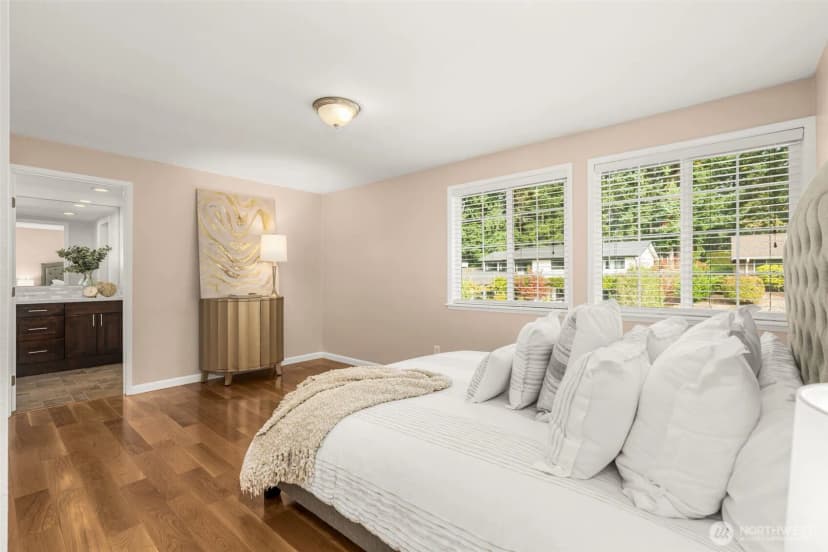 Property photo for 3641 Ne 169th Street, Lake Forest Park photo 18