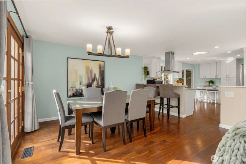 Property photo for 3641 Ne 169th Street, Lake Forest Park photo 10