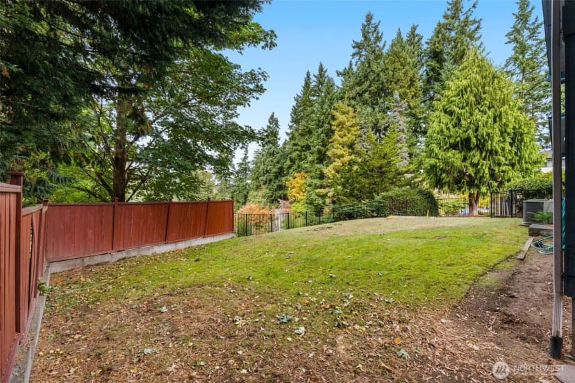 Property photo for 3641 Ne 169th Street, Lake Forest Park photo 28