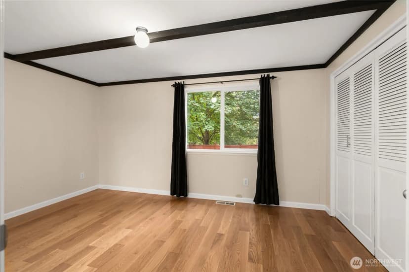 Property photo for 3641 Ne 169th Street, Lake Forest Park photo 24