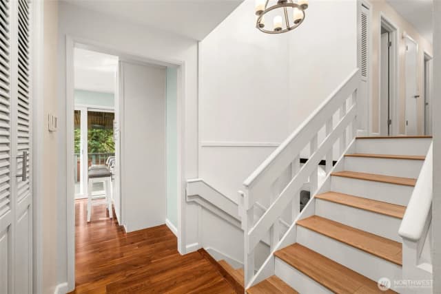Property photo for 3641 Ne 169th Street, Lake Forest Park photo 5