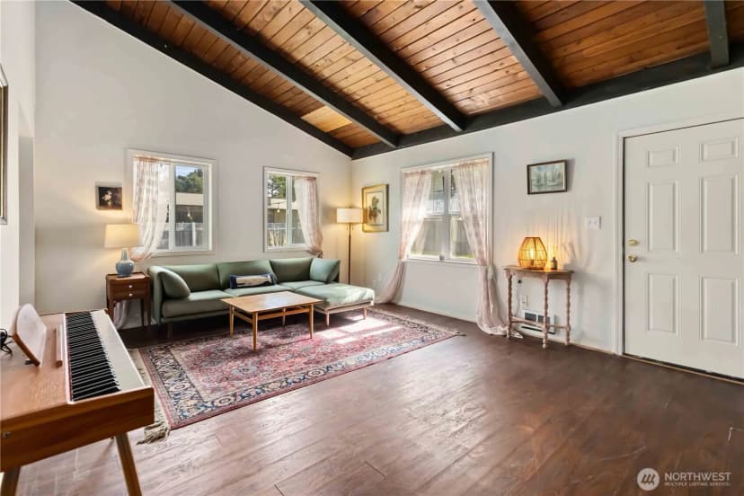 Property photo for 26212 V Lane, Ocean Park photo 9