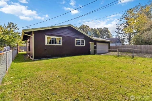 Property photo for 26212 V Lane, Ocean Park photo 2