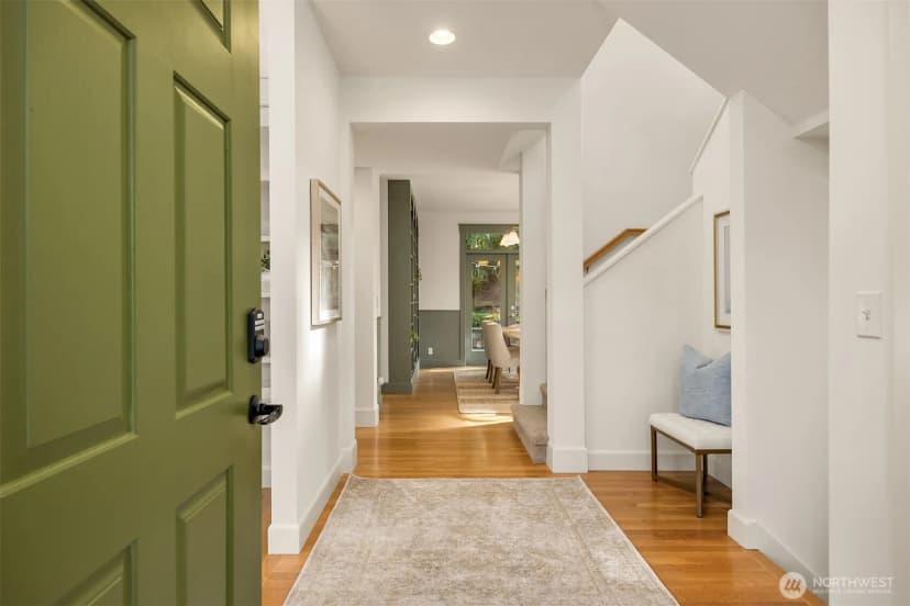 Property photo for 753 Village Circle Nw, Bainbridge Island photo 3