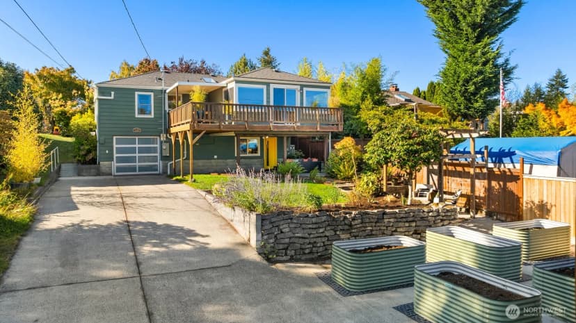 Property photo for 4026 52nd Avenue Sw, Seattle photo 34