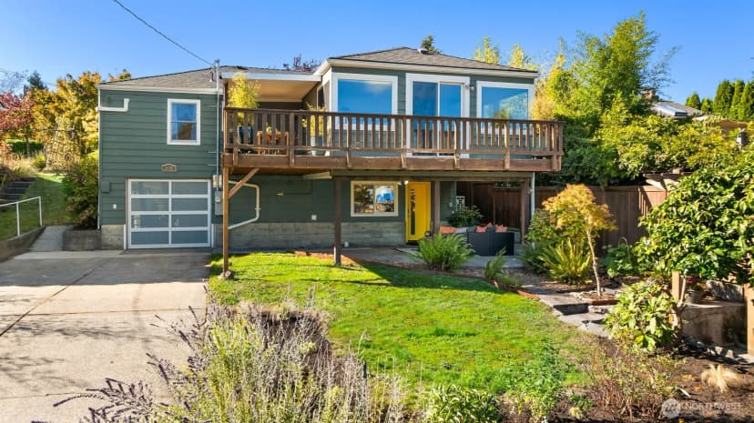Property photo for 4026 52nd Avenue Sw, Seattle photo 33