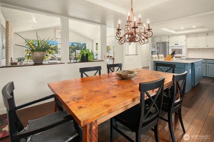 Property photo for 11813 79th Avenue S, Seattle photo 10