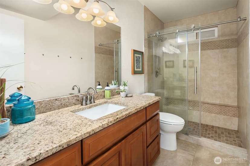 Property photo for 11813 79th Avenue S, Seattle photo 18
