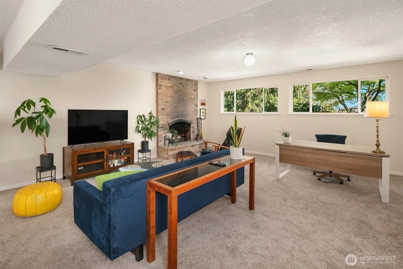 Property photo for 11813 79th Avenue S, Seattle photo 15