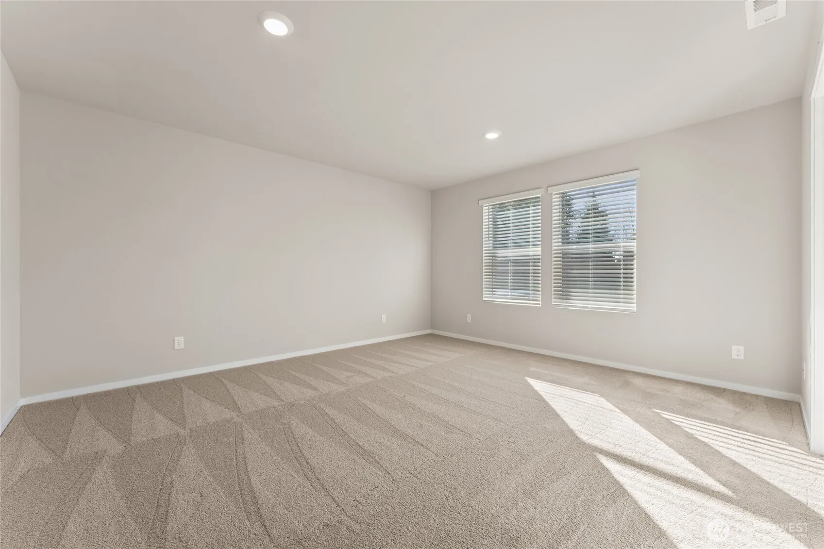 Property photo for 2245 Boxcar Street Ne #163, Olympia photo 16