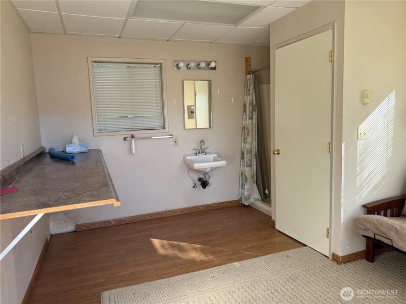Property photo for 1915 195th Street, Long Beach photo 24