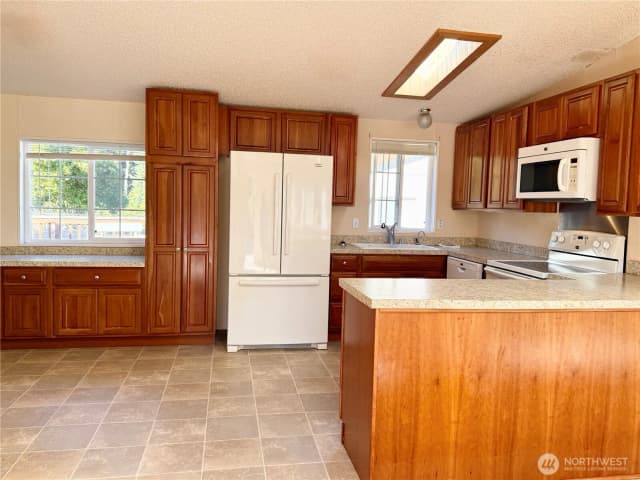 Property photo for 1915 195th Street, Long Beach photo 5