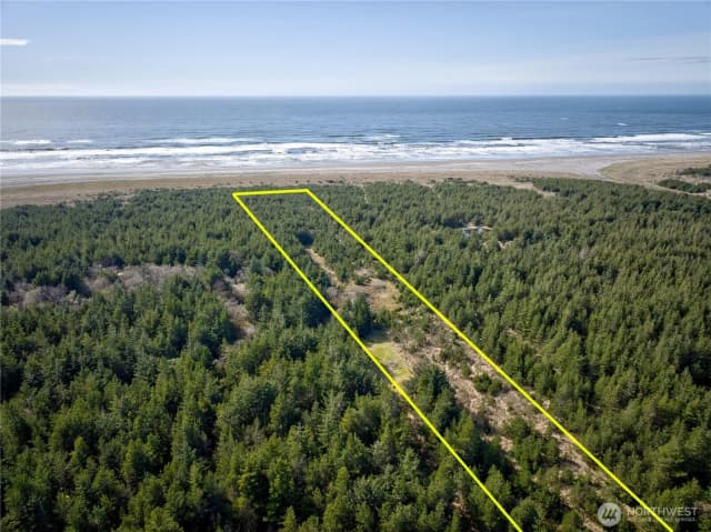 Property photo for 0 35th & J Lane, Ilwaco photo 4