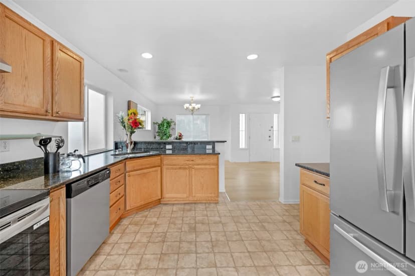 Property photo for 331 Index Avenue Se, Renton photo 8