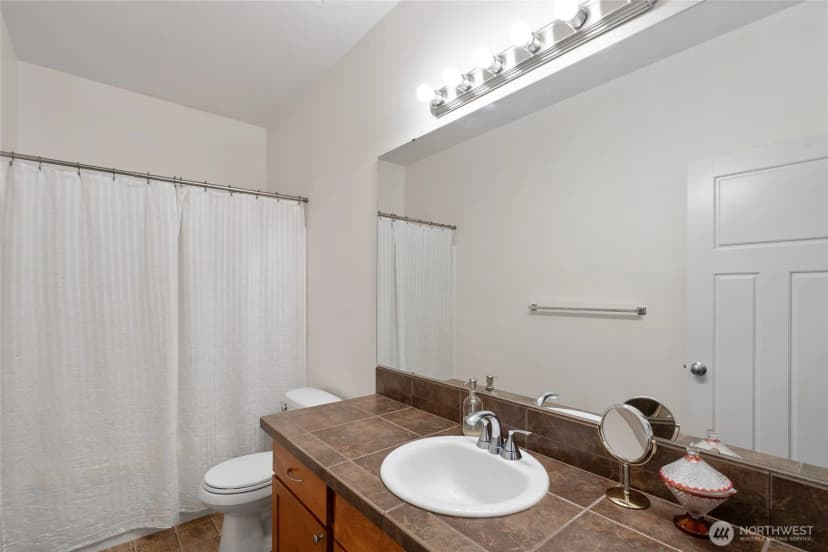 Property photo for 5302 54th Street W, University Place photo 22