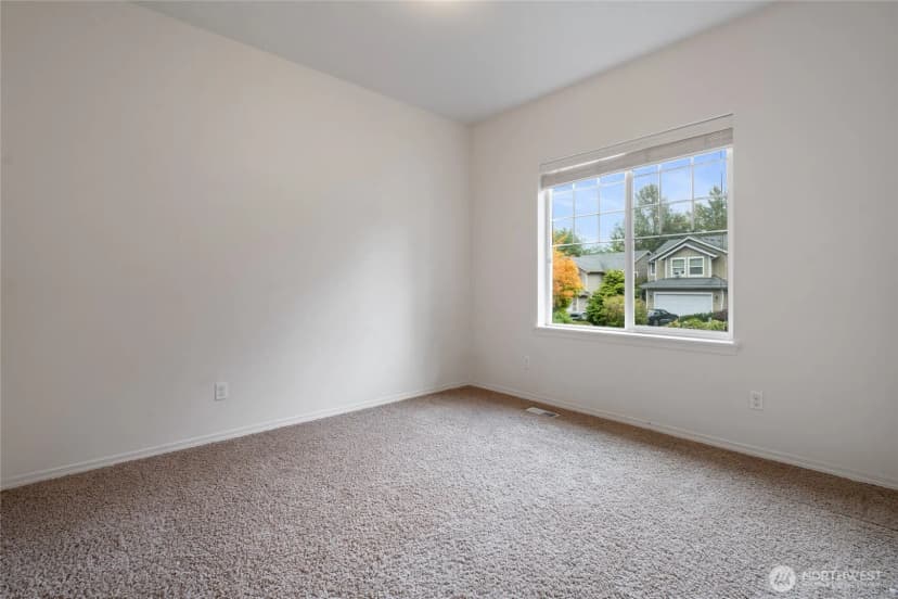 Property photo for 5302 54th Street W, University Place photo 5