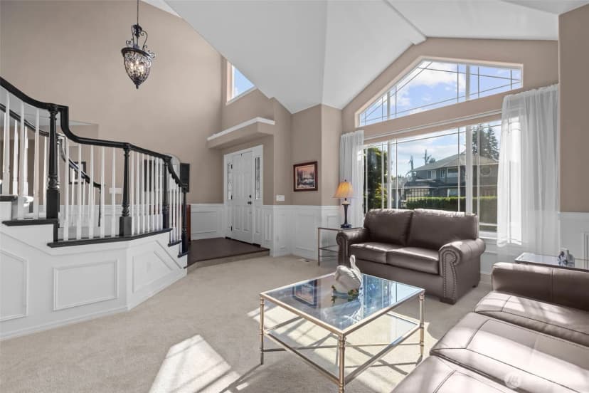 Property photo for 102 Stone Ridge Drive, Snohomish photo 9