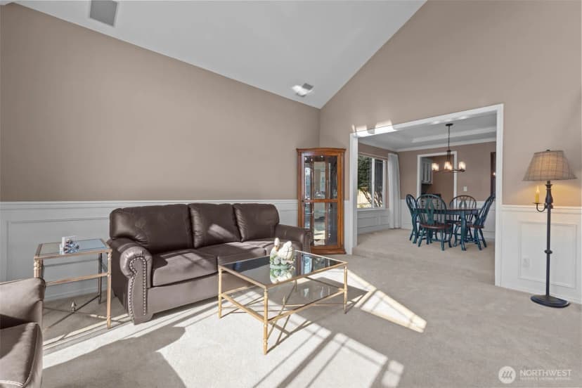 Property photo for 102 Stone Ridge Drive, Snohomish photo 16