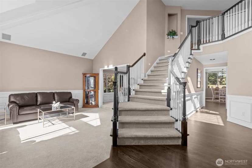 Property photo for 102 Stone Ridge Drive, Snohomish photo 7