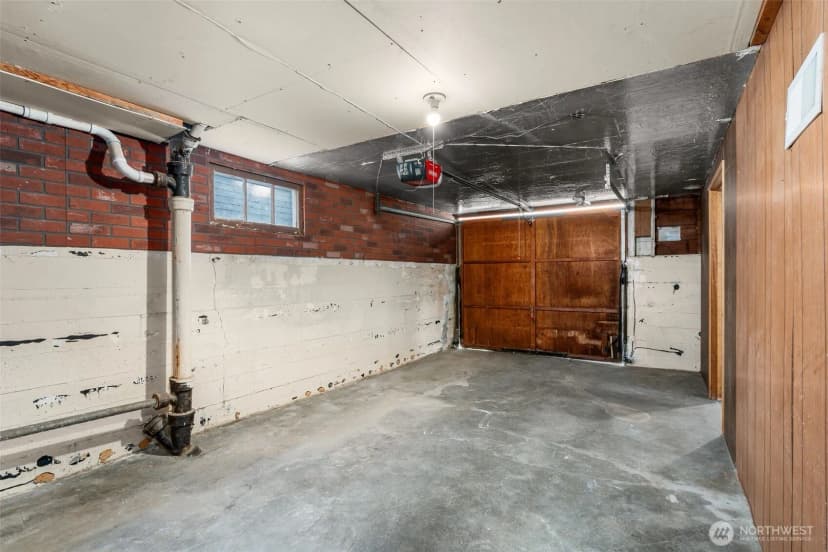 Property photo for 8606 29th Avenue Nw, Seattle photo 19