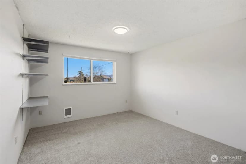 Property photo for 209 W Scott Street, Aberdeen photo 14